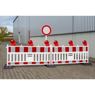 Absperrschrankengitter Evolution, 2 m, RA2, mit Leuchtenstutzen – VPE 10 St.