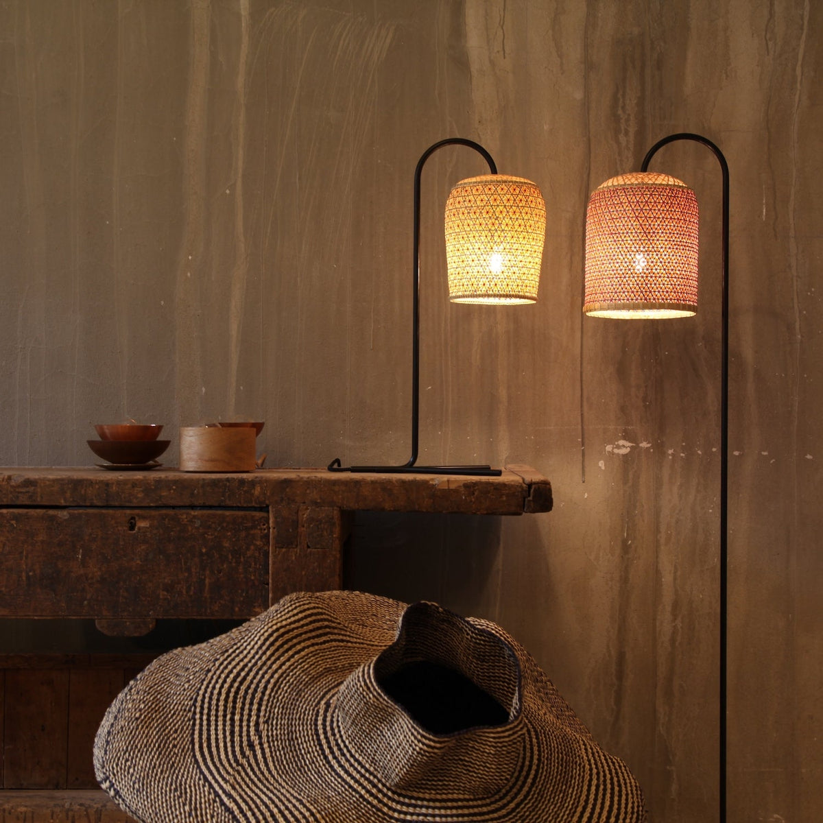 Pikul Table Lamp