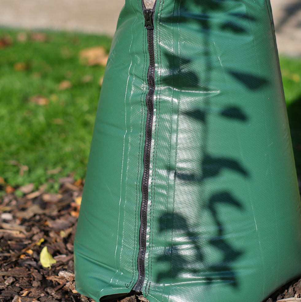 Baum-Bewässerungssack TreeBuddy Original, 75 Liter, aus reissfestes PVC – VPE 10 Stück