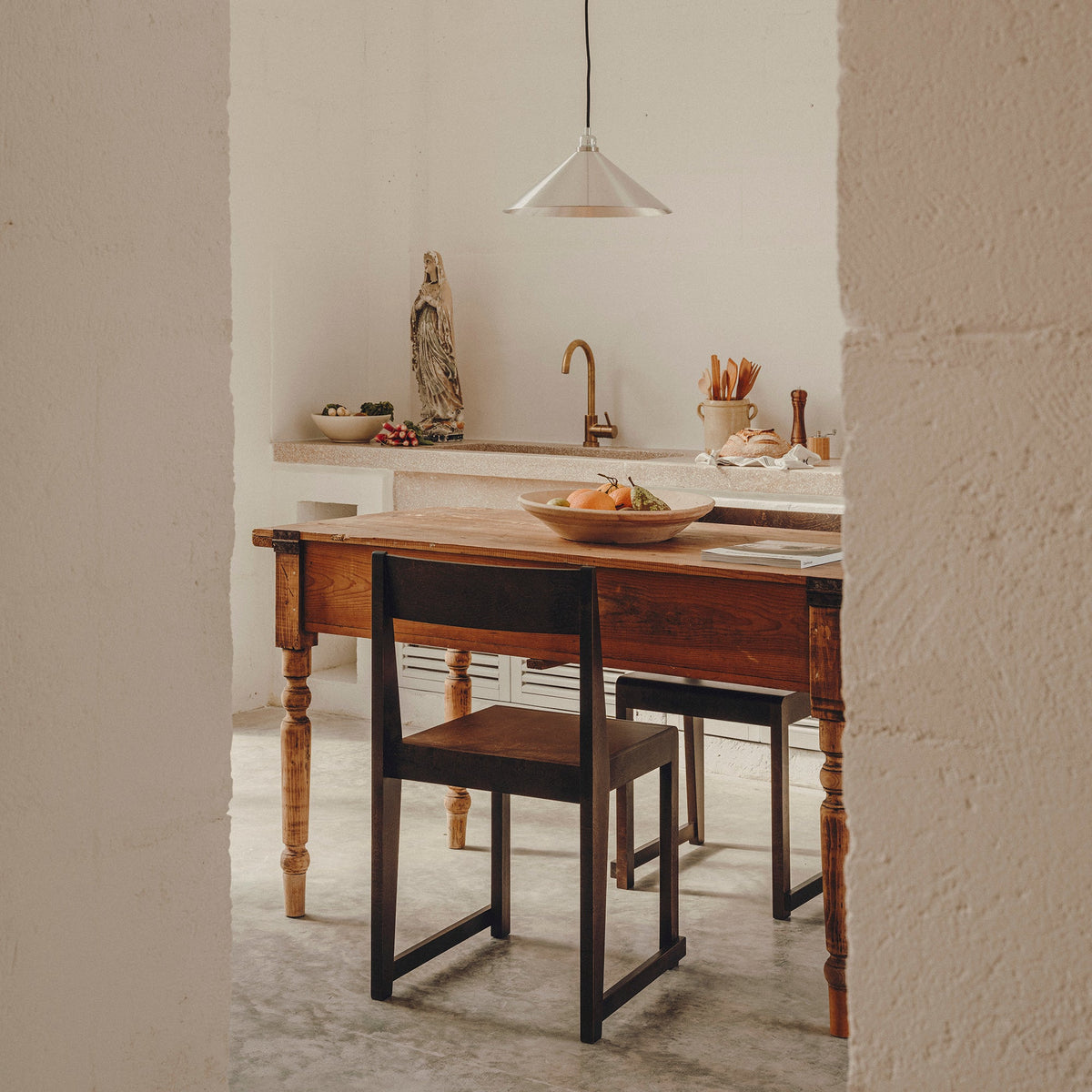 Chair 01