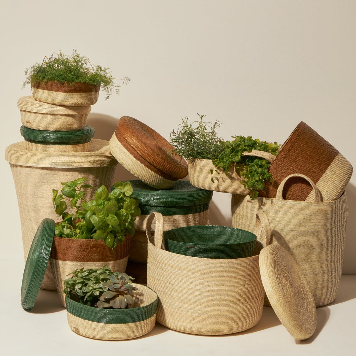 Round Woven Lidded Basket