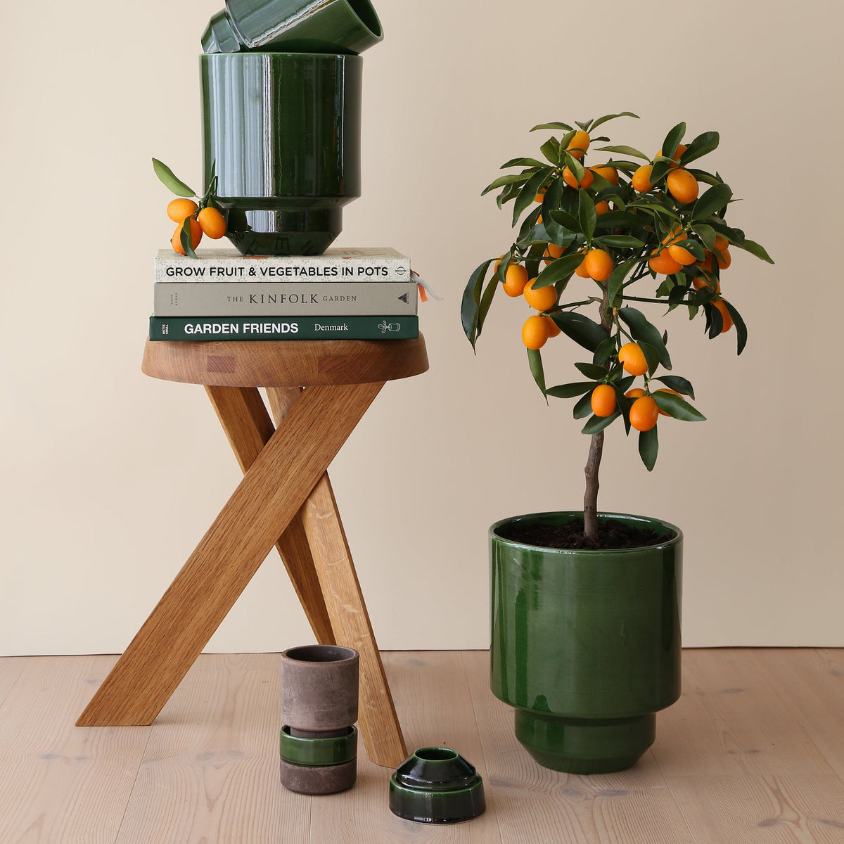 Hoff Ø8 Planter & Saucer - Set of 2