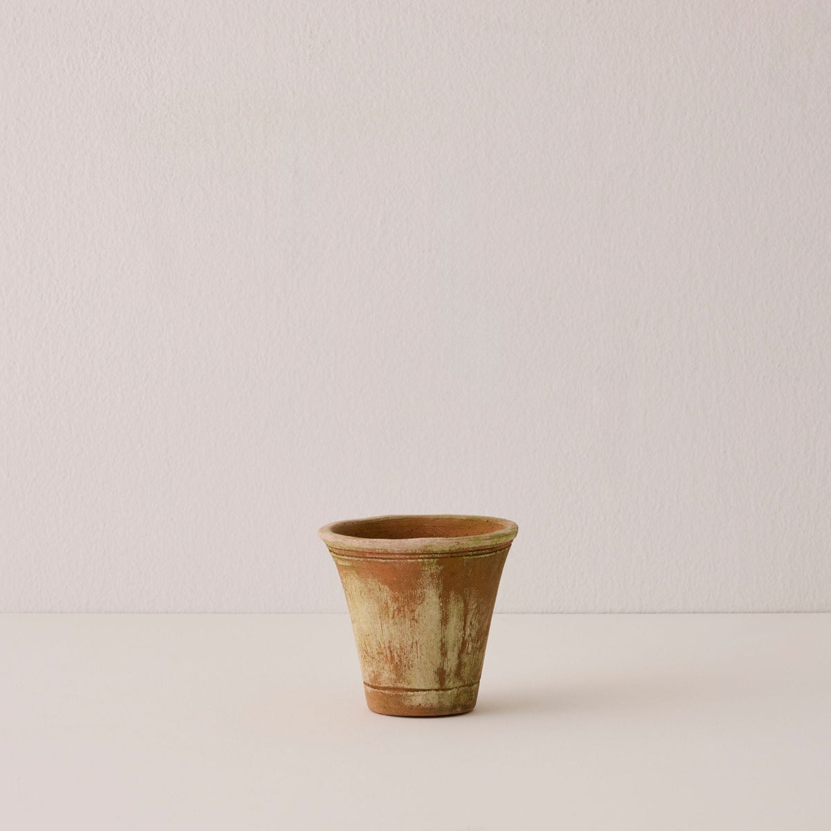 Aged Nursery Short Planter - X-Small
