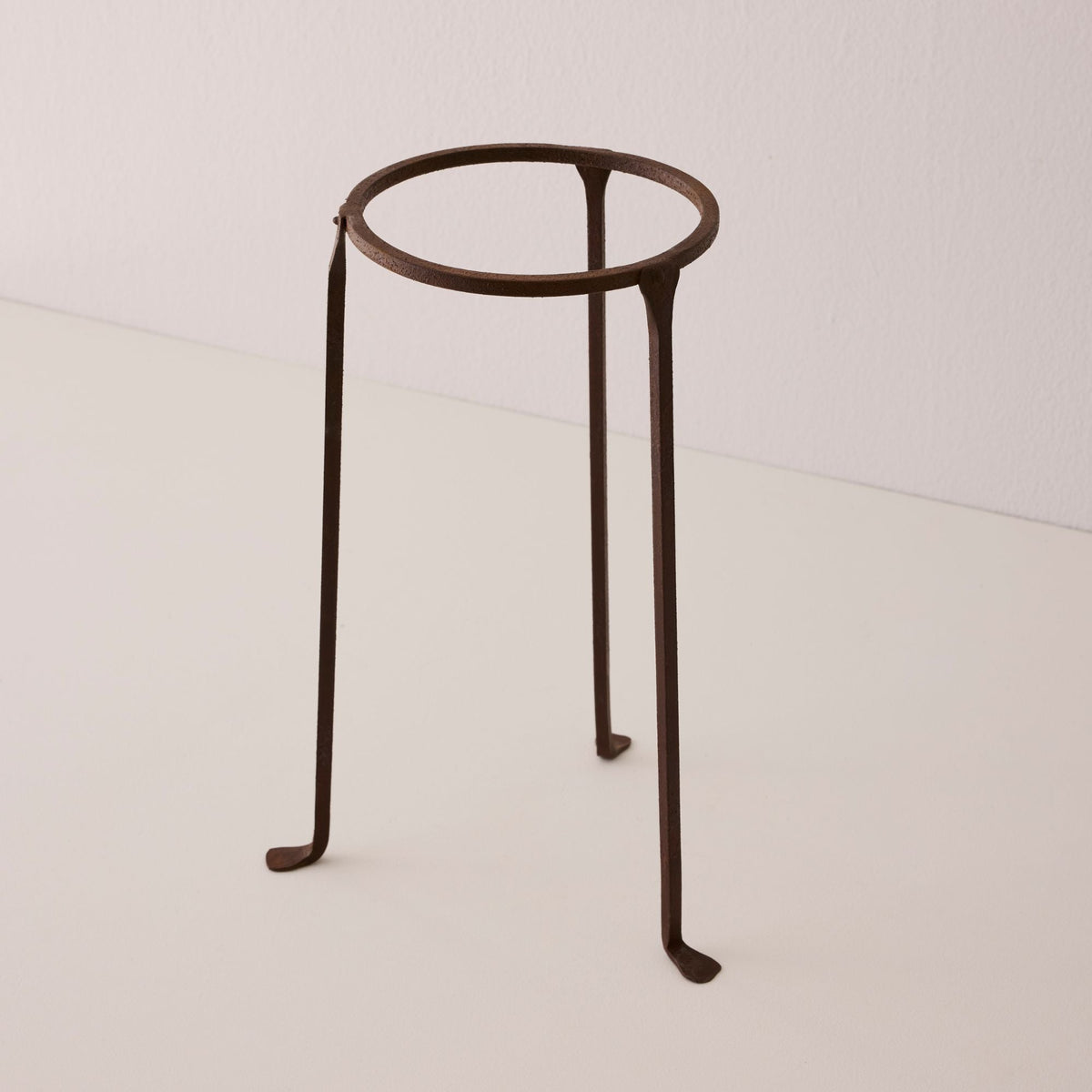 Iron Plant Stand - 8" Diameter
