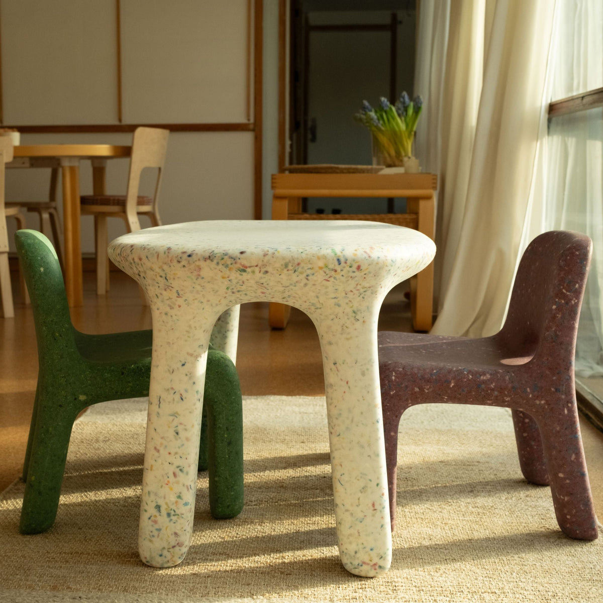 Charlie Chair - Limited Edition - Mulberry