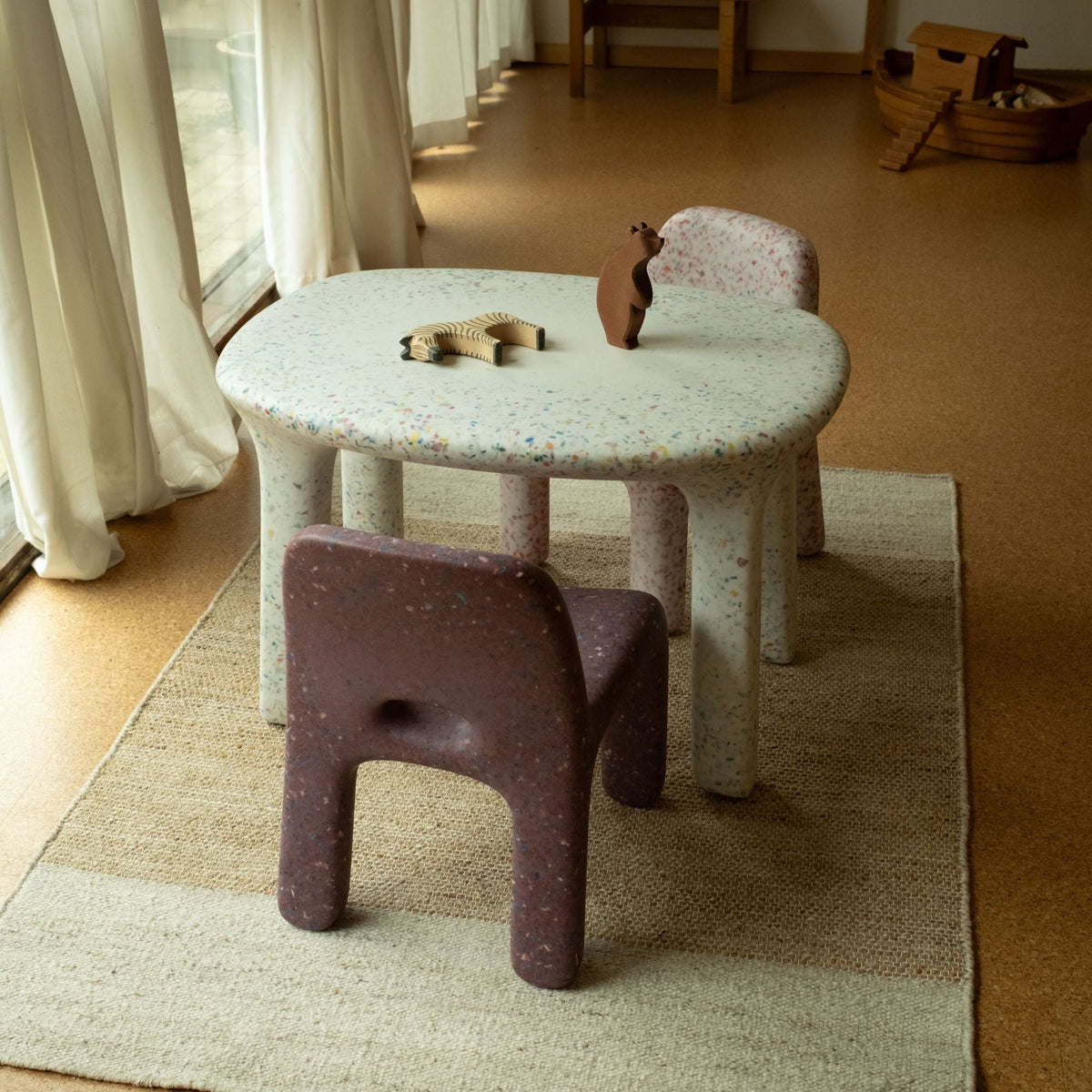 Charlie Chair - Limited Edition - Mulberry