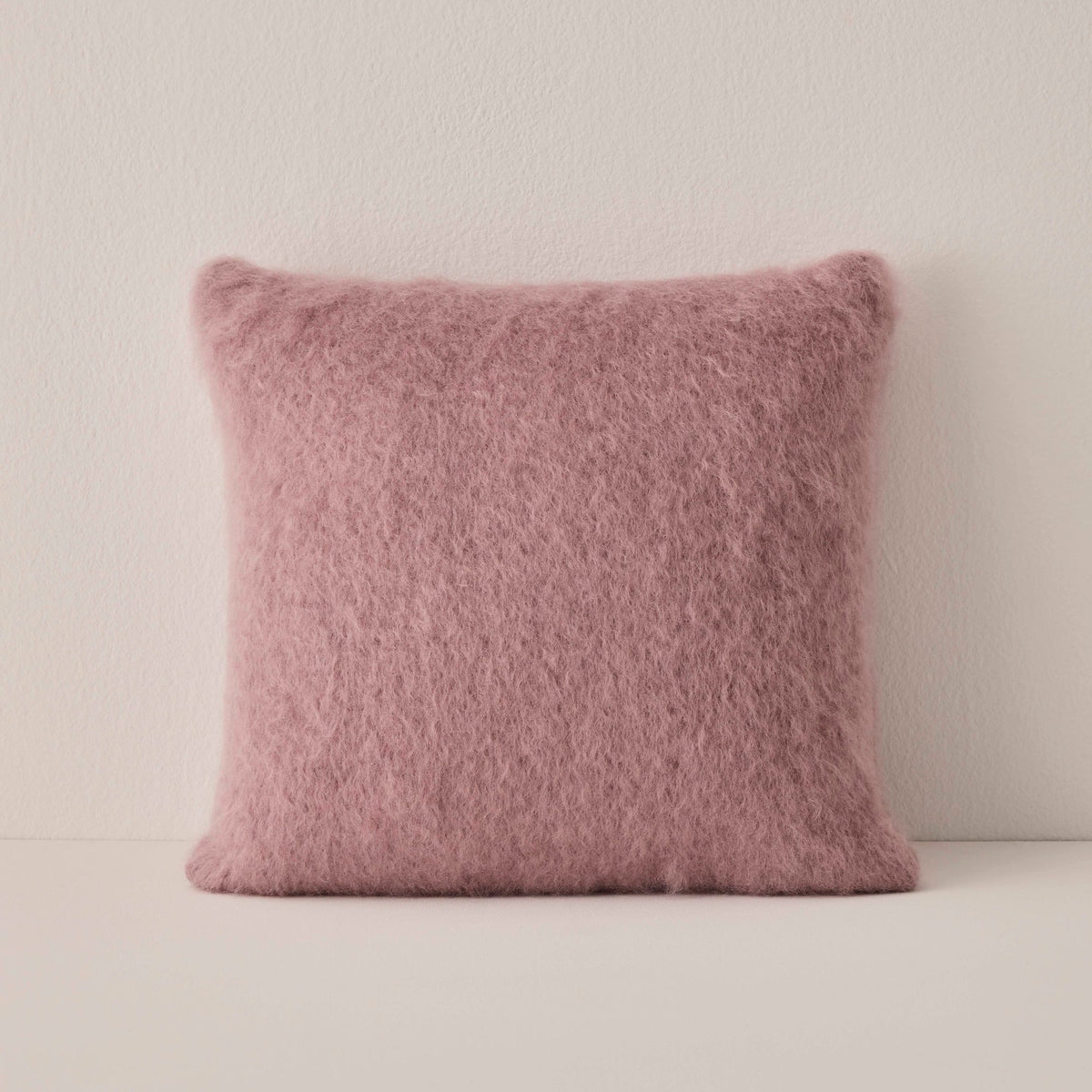 Lisos Cushion Cover