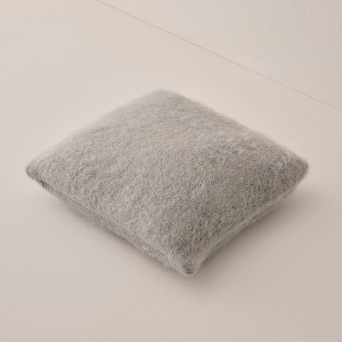 Lisos Cushion Cover