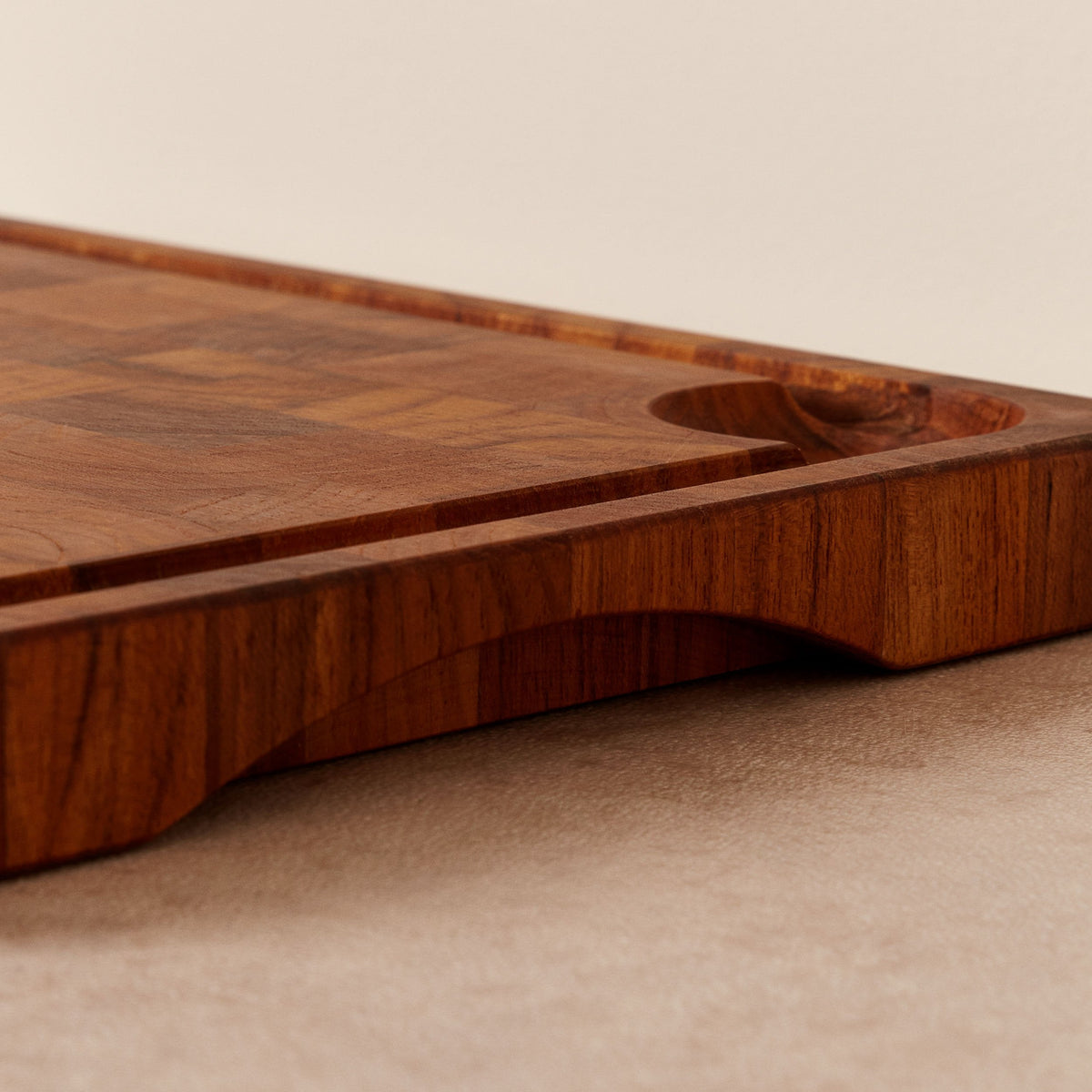 Dania Cutting Board