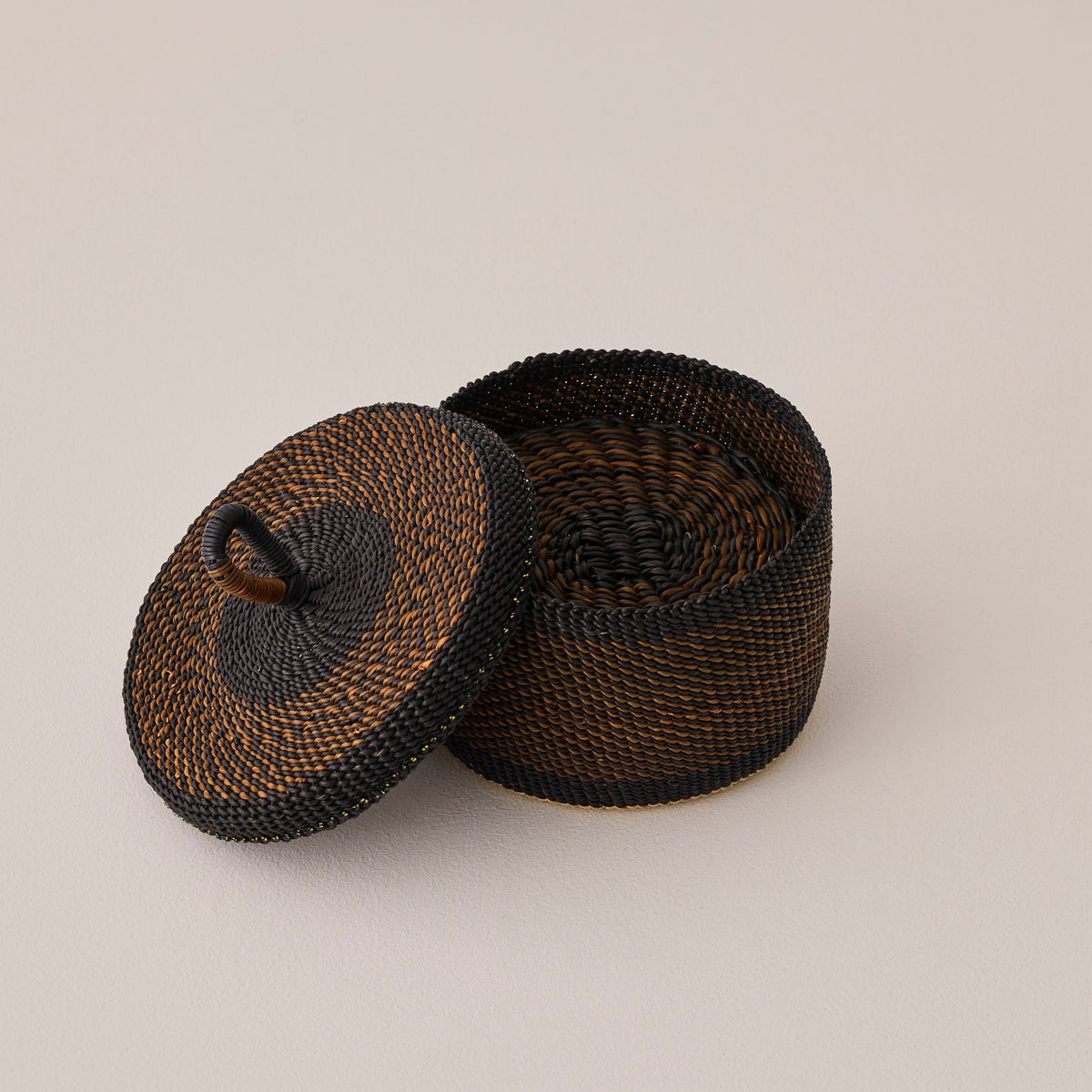 Coasters & Holder - Set of 6 - Exclusive