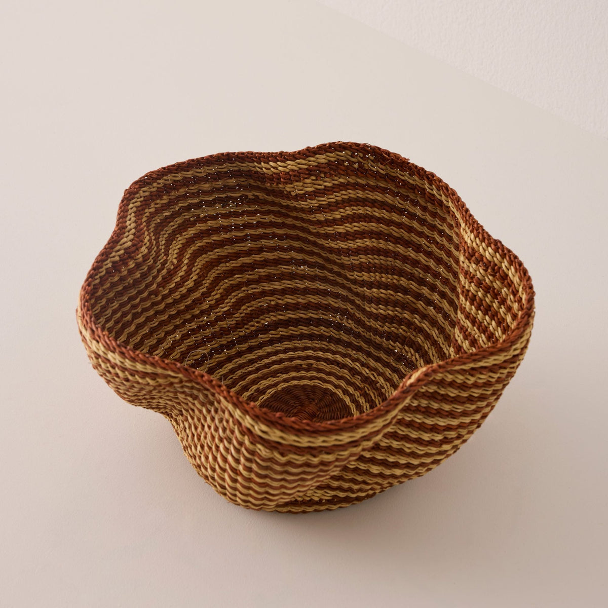 Mini Pakurigo Wave Decor Basket