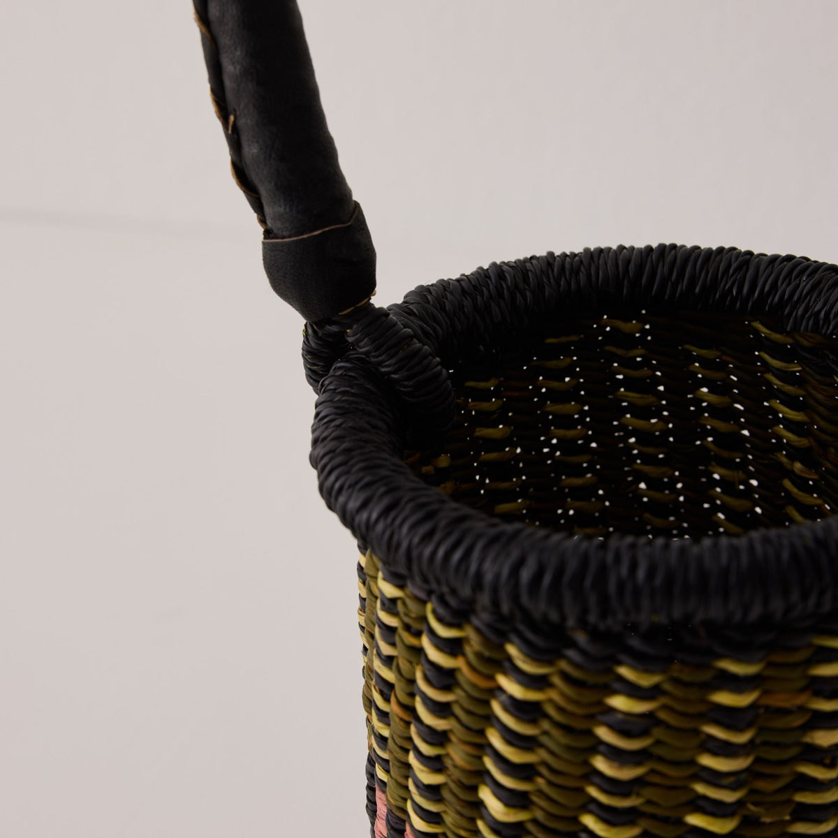 Wine Bottle Basket - Exclusive