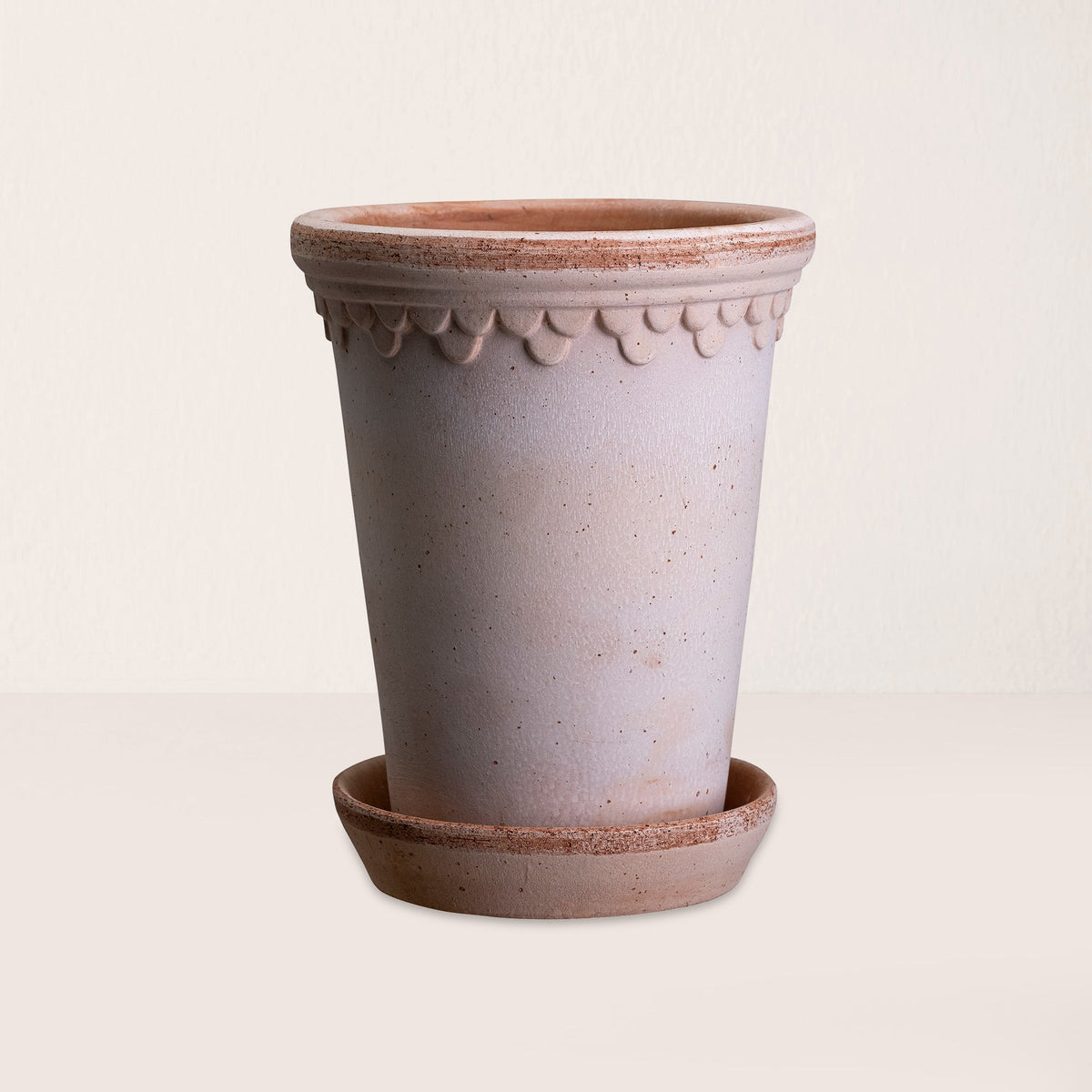 Copenhagen Ø18 Tall Planter & Saucer