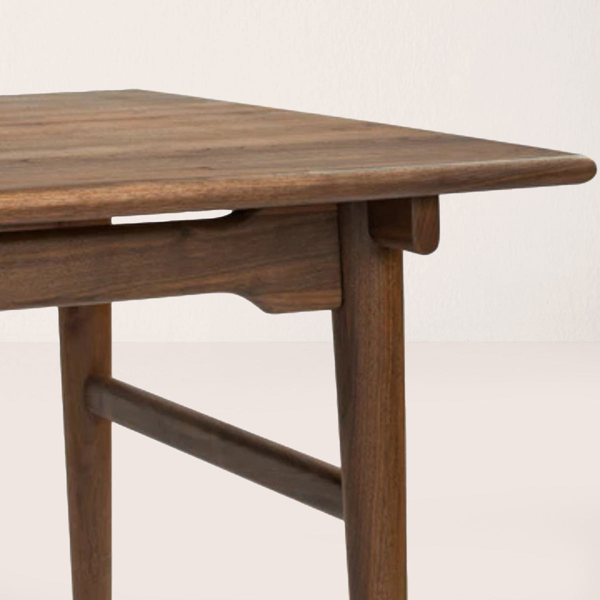 CH327 | Dining Table