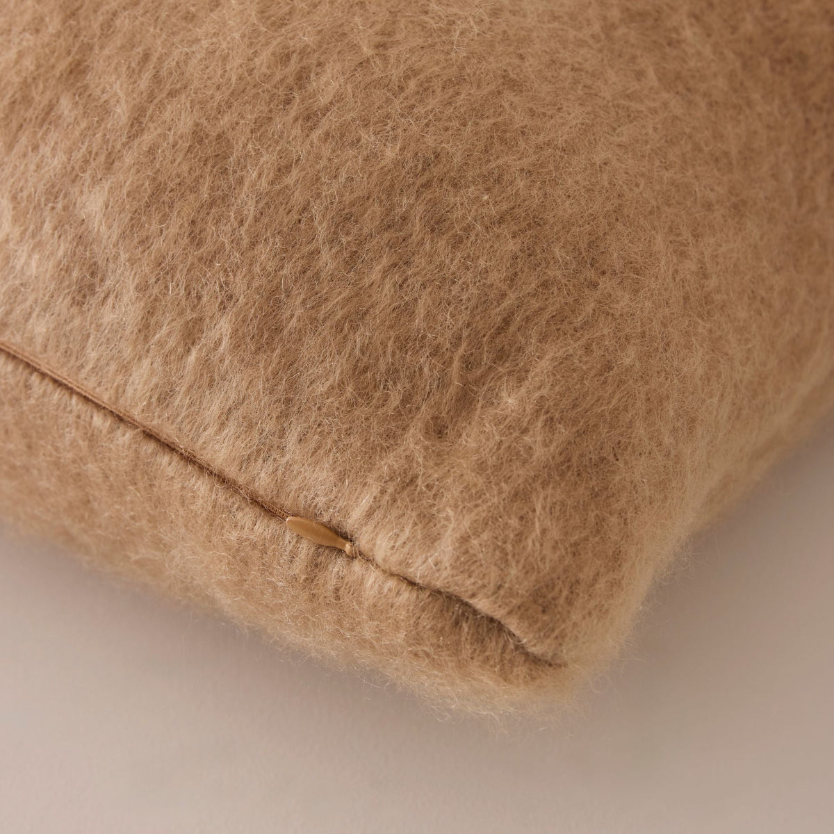 Lisos Cushion Cover