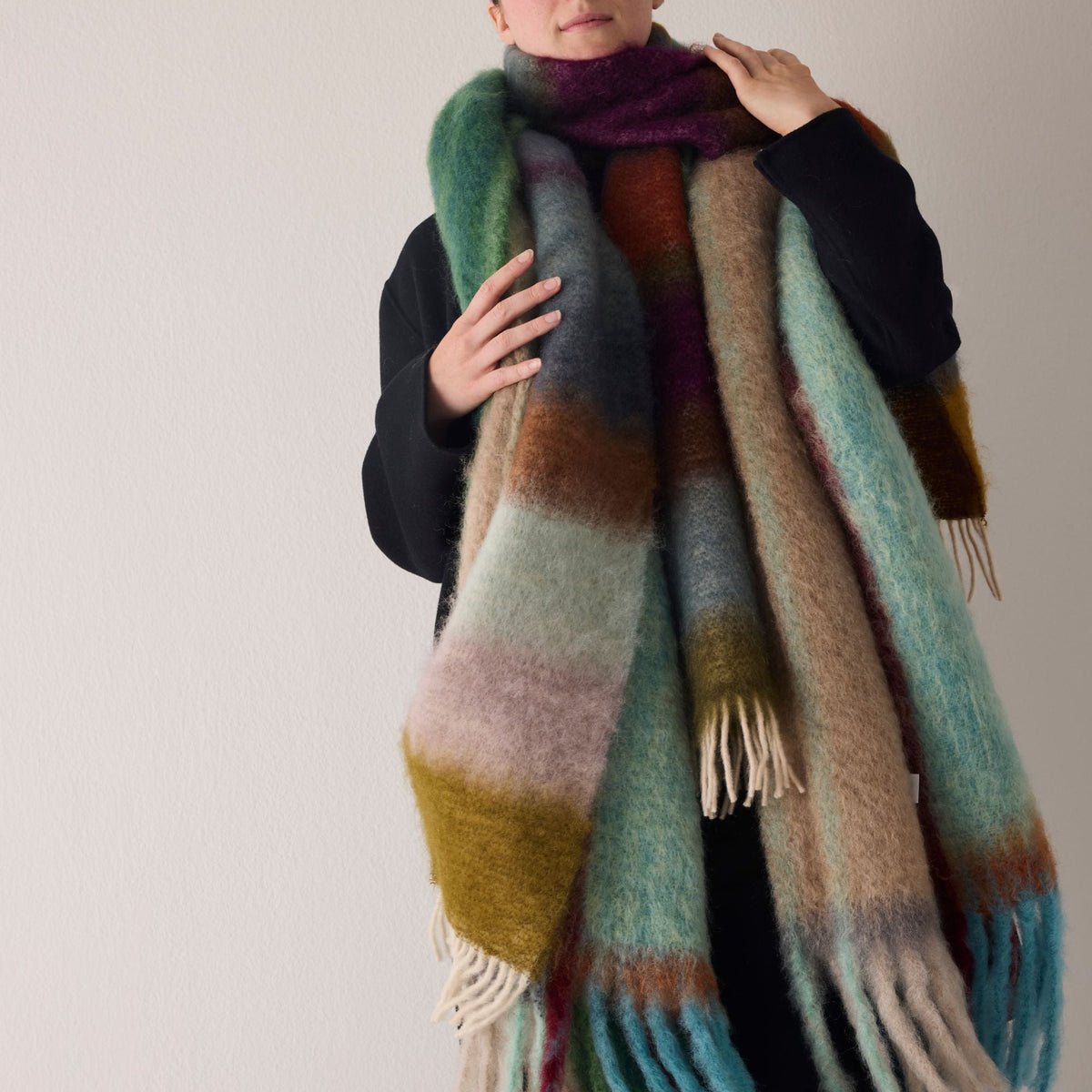 Twist Frame Scarf