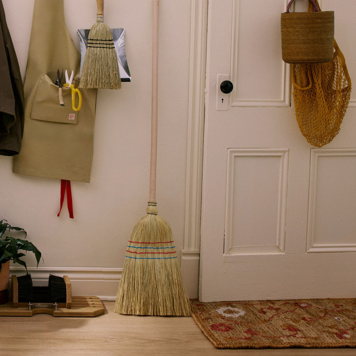 Classic Long Handle Broom
