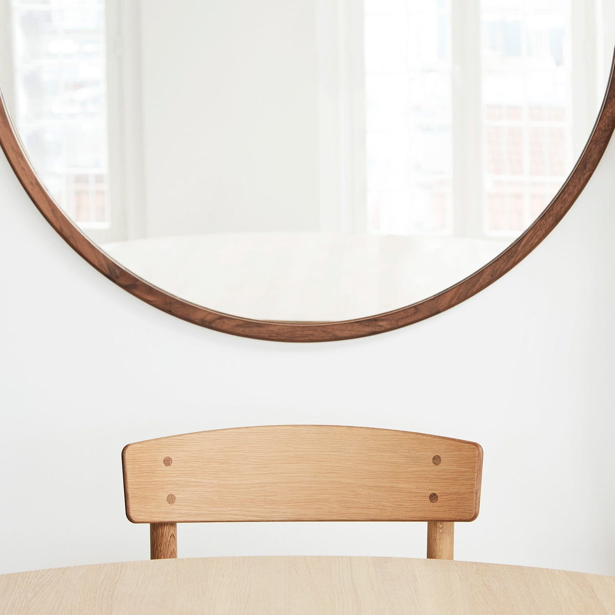 Silhouette Round Mirror