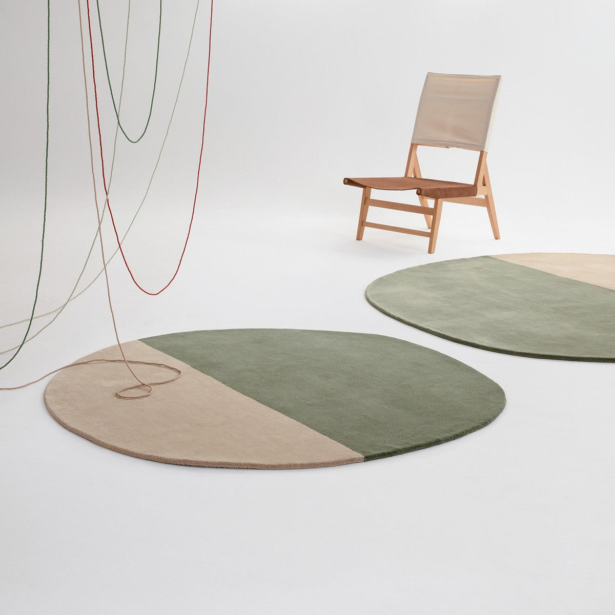 Pearl Round Rug