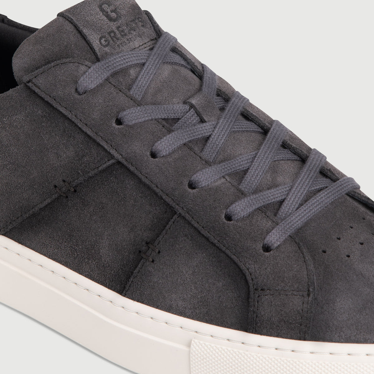The Royale 2.0 - Mineral Black