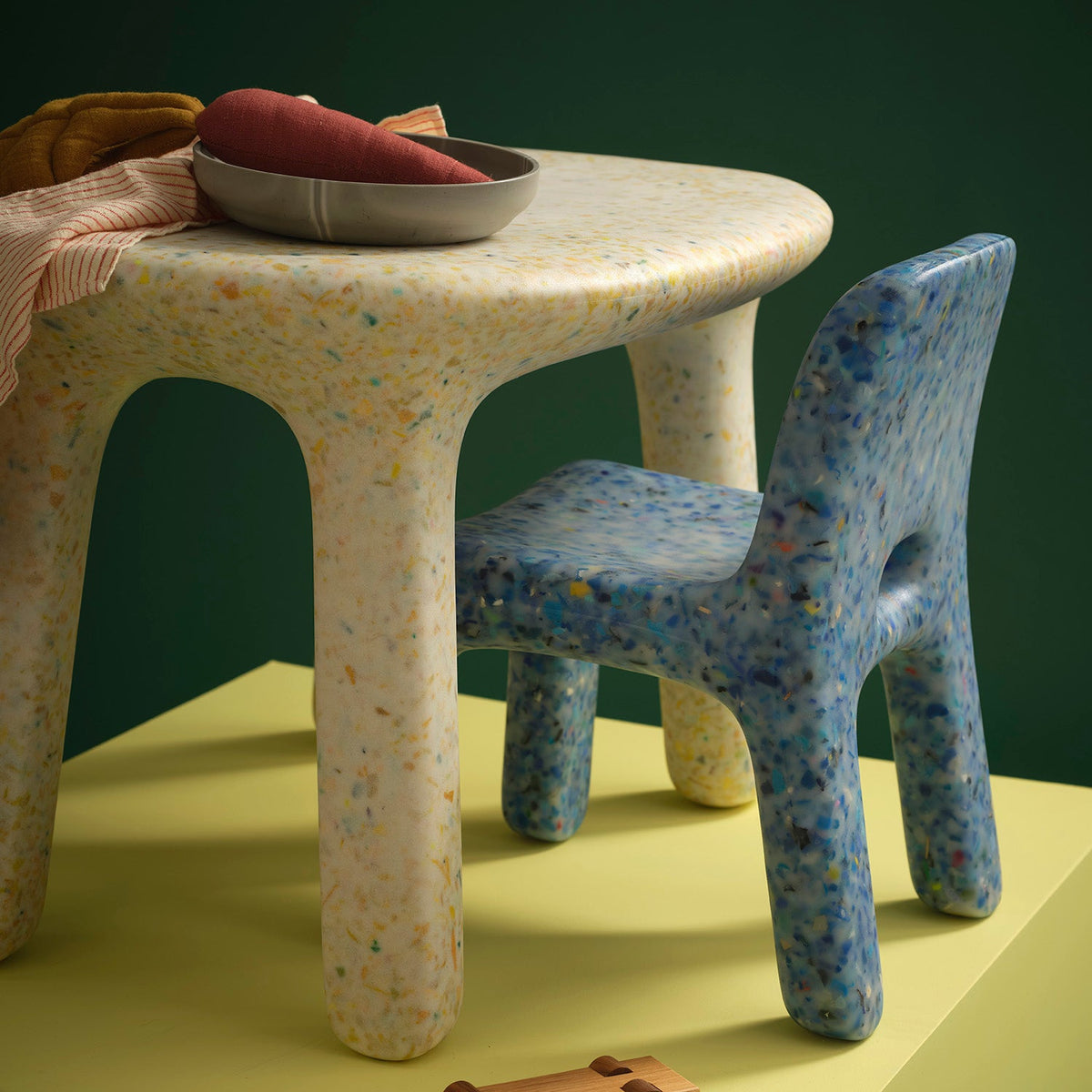 Luisa Table