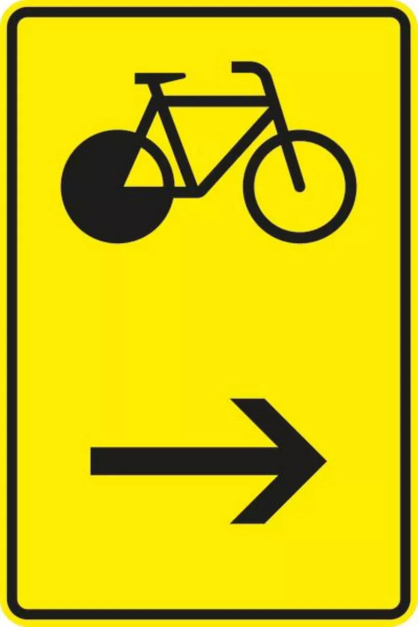 Verkehrszeichen VZ422-26 Wegweiser für Radverkehr, hier rechts