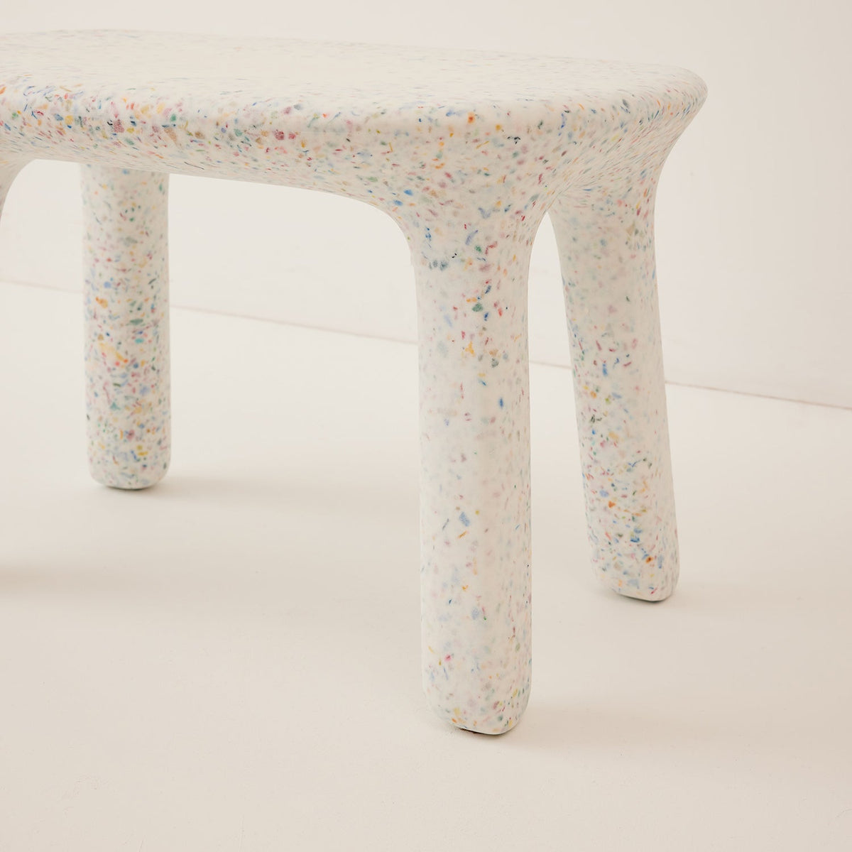 Luisa Table