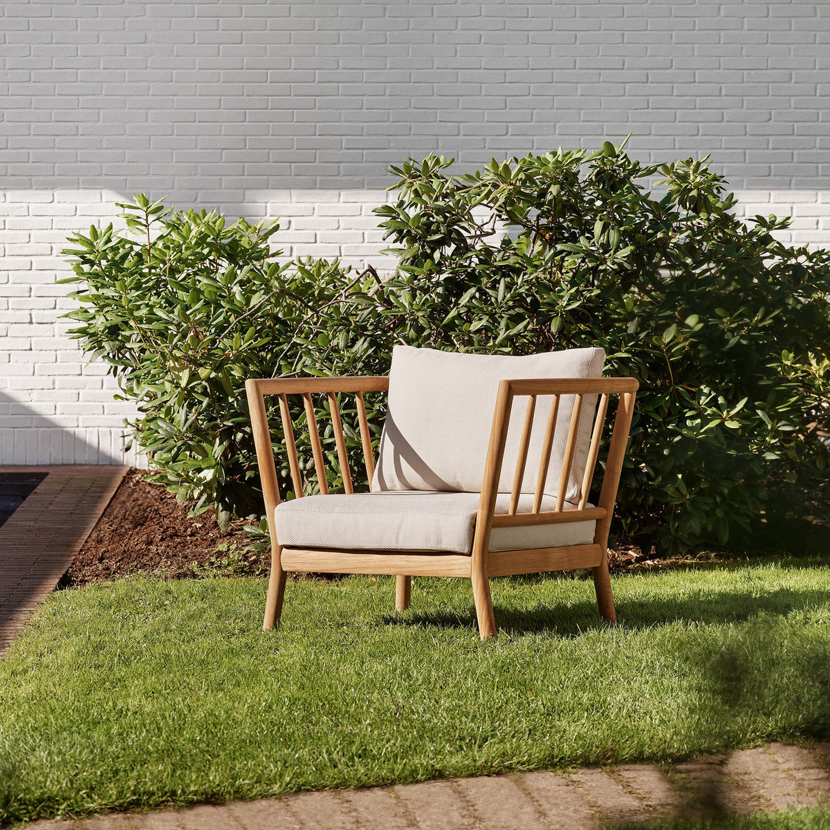 Tradition Lounge Chair