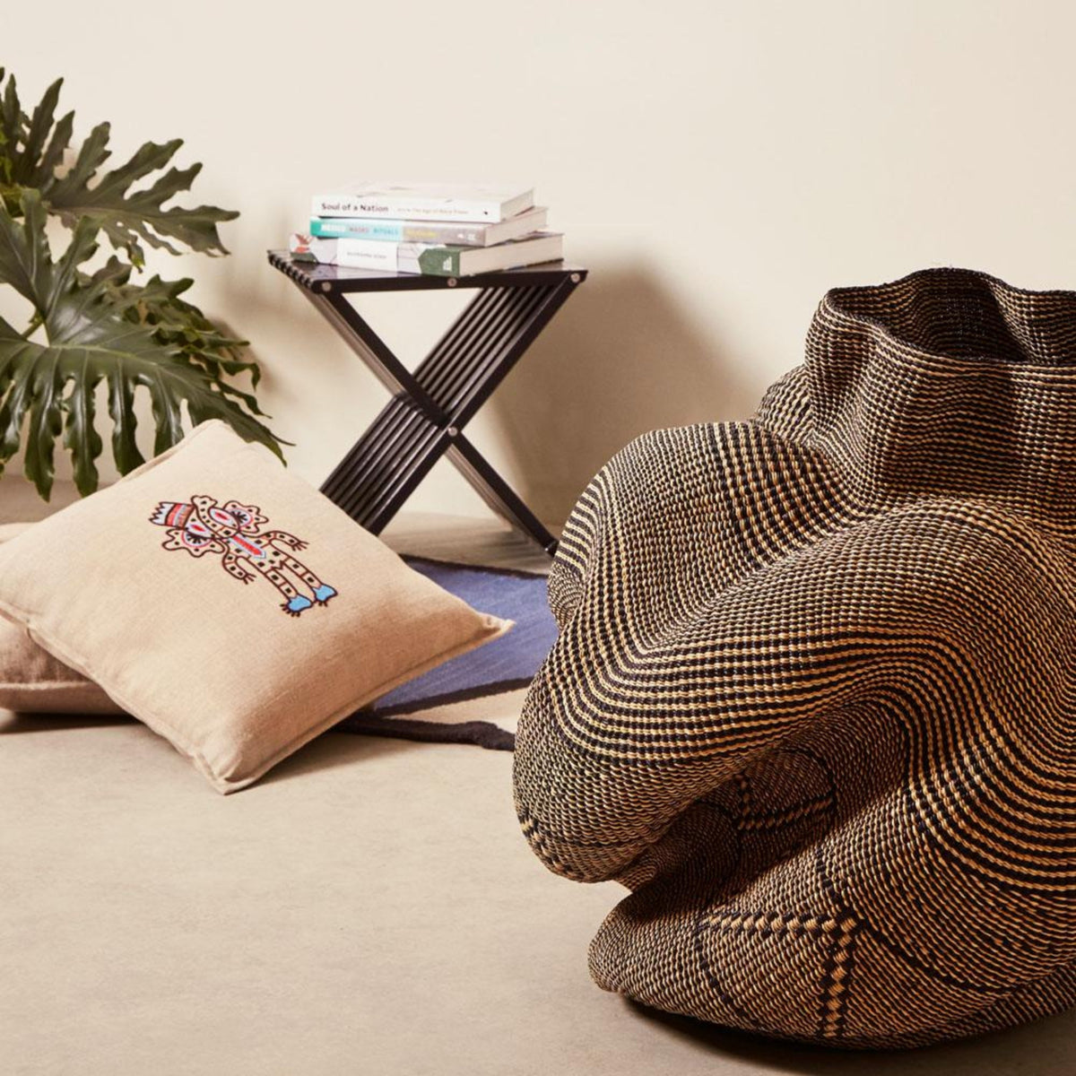 Large Yoomelingah Art Basket