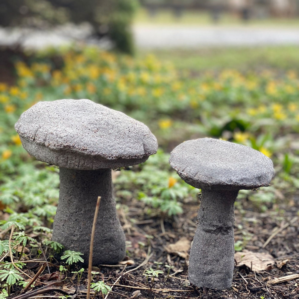 Cast Stone Aged Garden Mushroom Statue