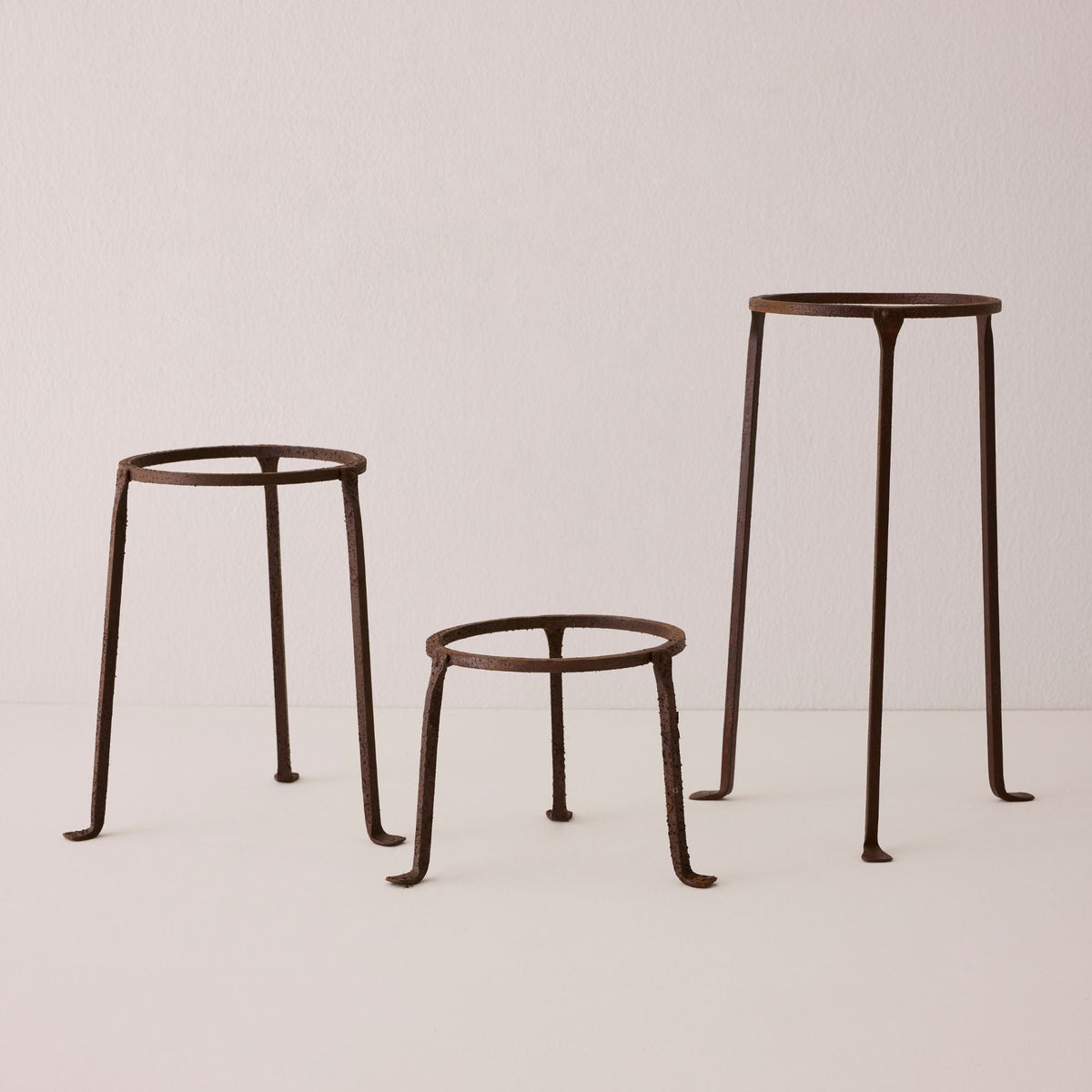 Iron Plant Stand - 8" Diameter