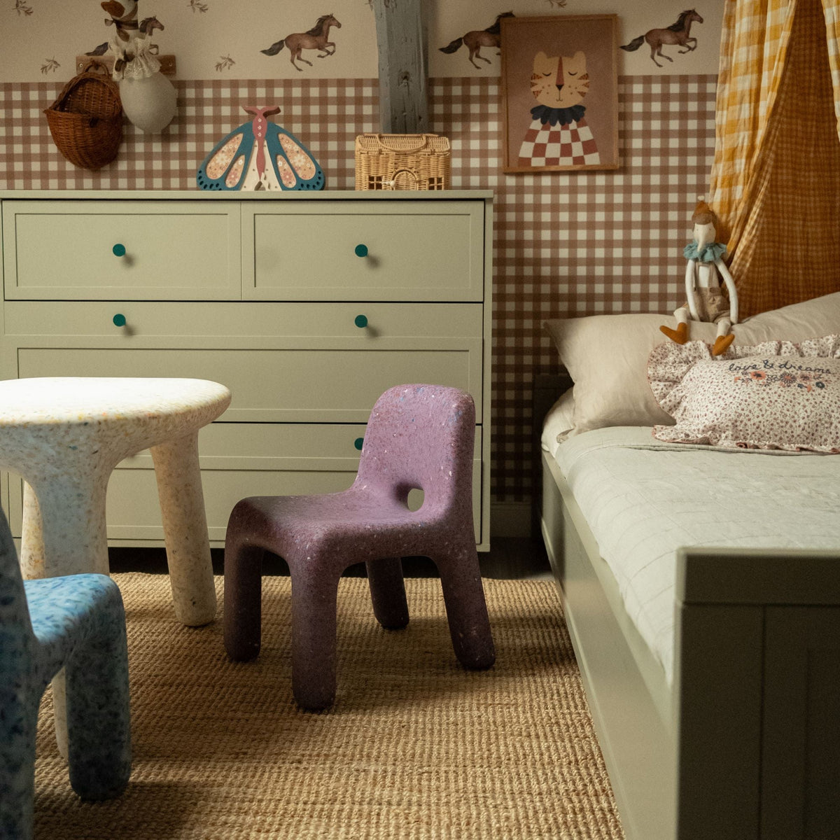 Charlie Chair - Limited Edition - Mulberry