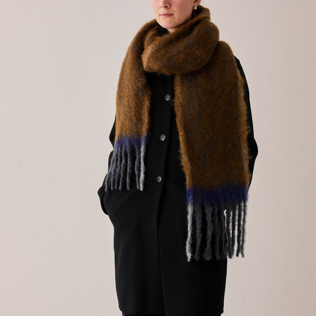 Twist Frame Scarf