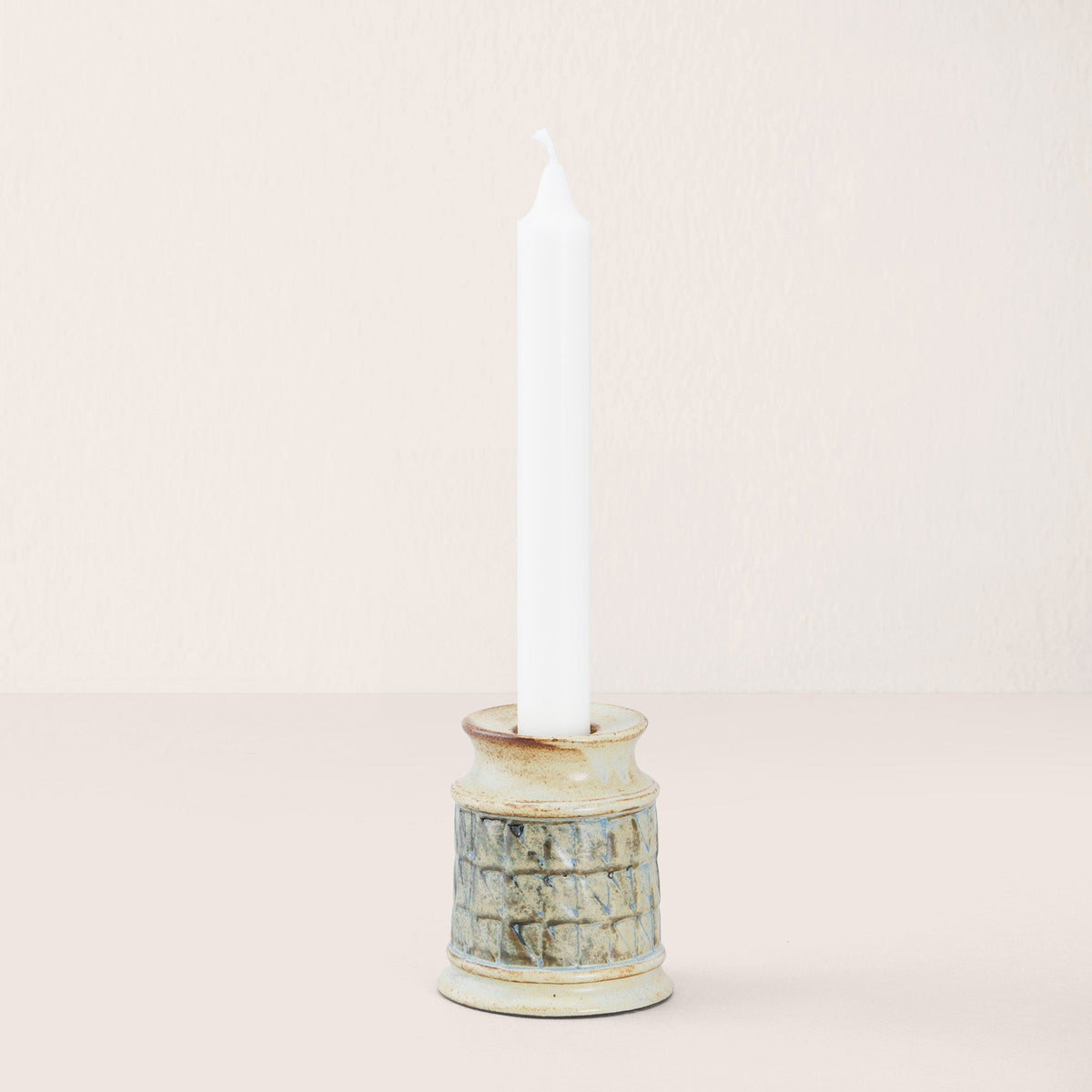 Triangular & Diamond Pattern Candleholder- Set of 2 - Small
