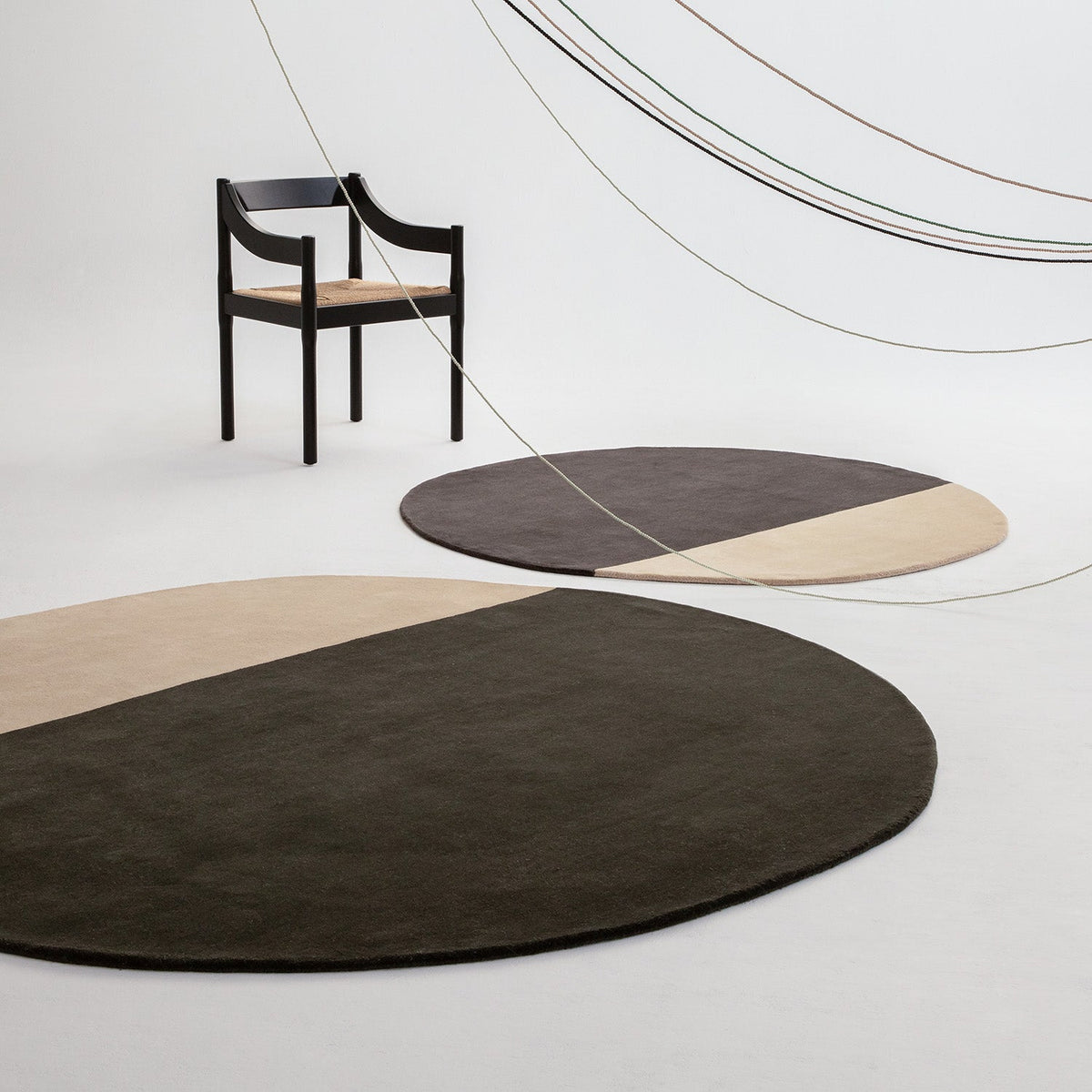 Pearl Round Rug