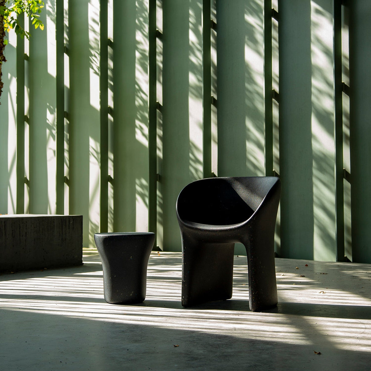 Richard Chair - Shadow
