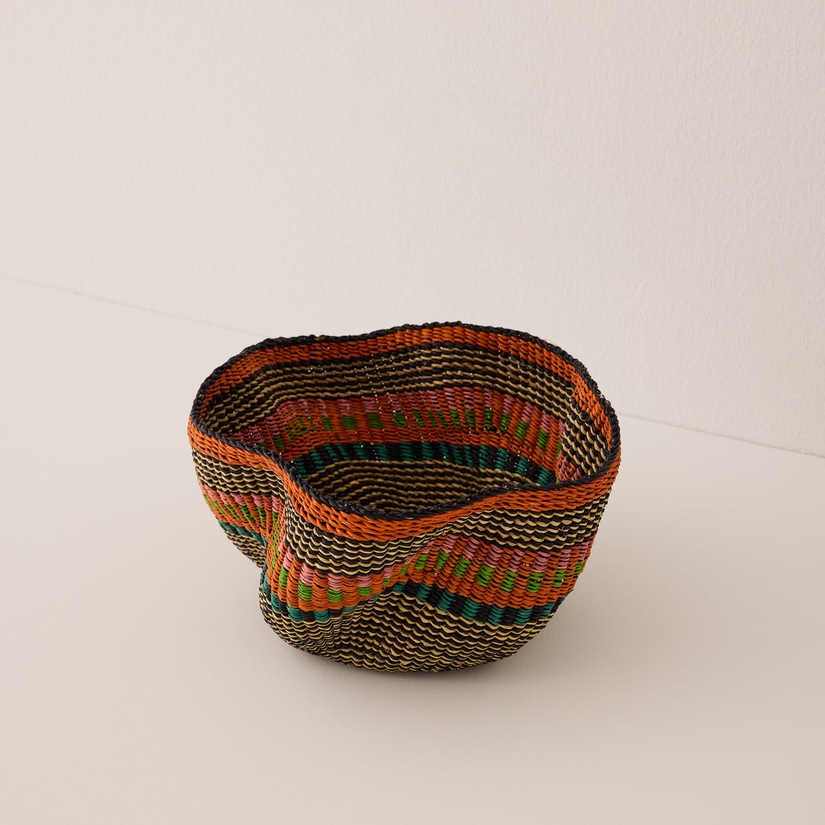 Mini Pakurigo Wave Decor Basket